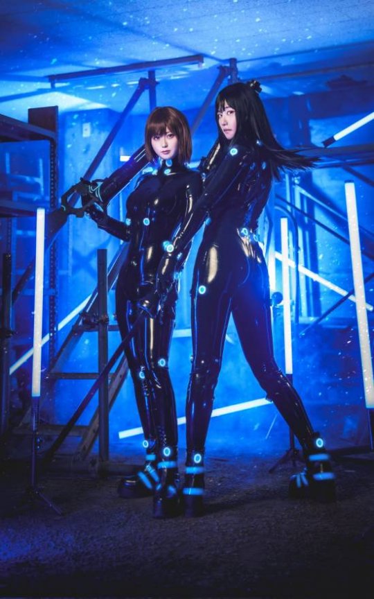 日本美女COS《杀戮都市》山咲杏：皮衣包裹极致身材(图3)